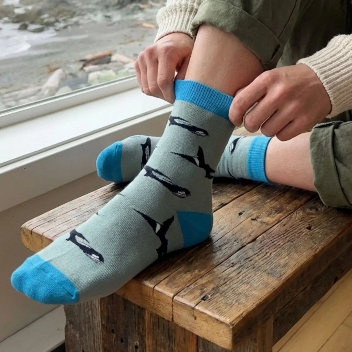 Save the Blue Orca Bamboo Socks - BraveBearFit