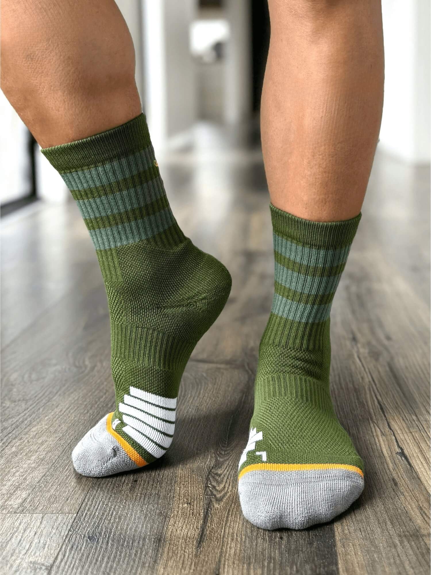 Organic Cotton Ski + Crew Socks Winter Bundle: 5 Pack
