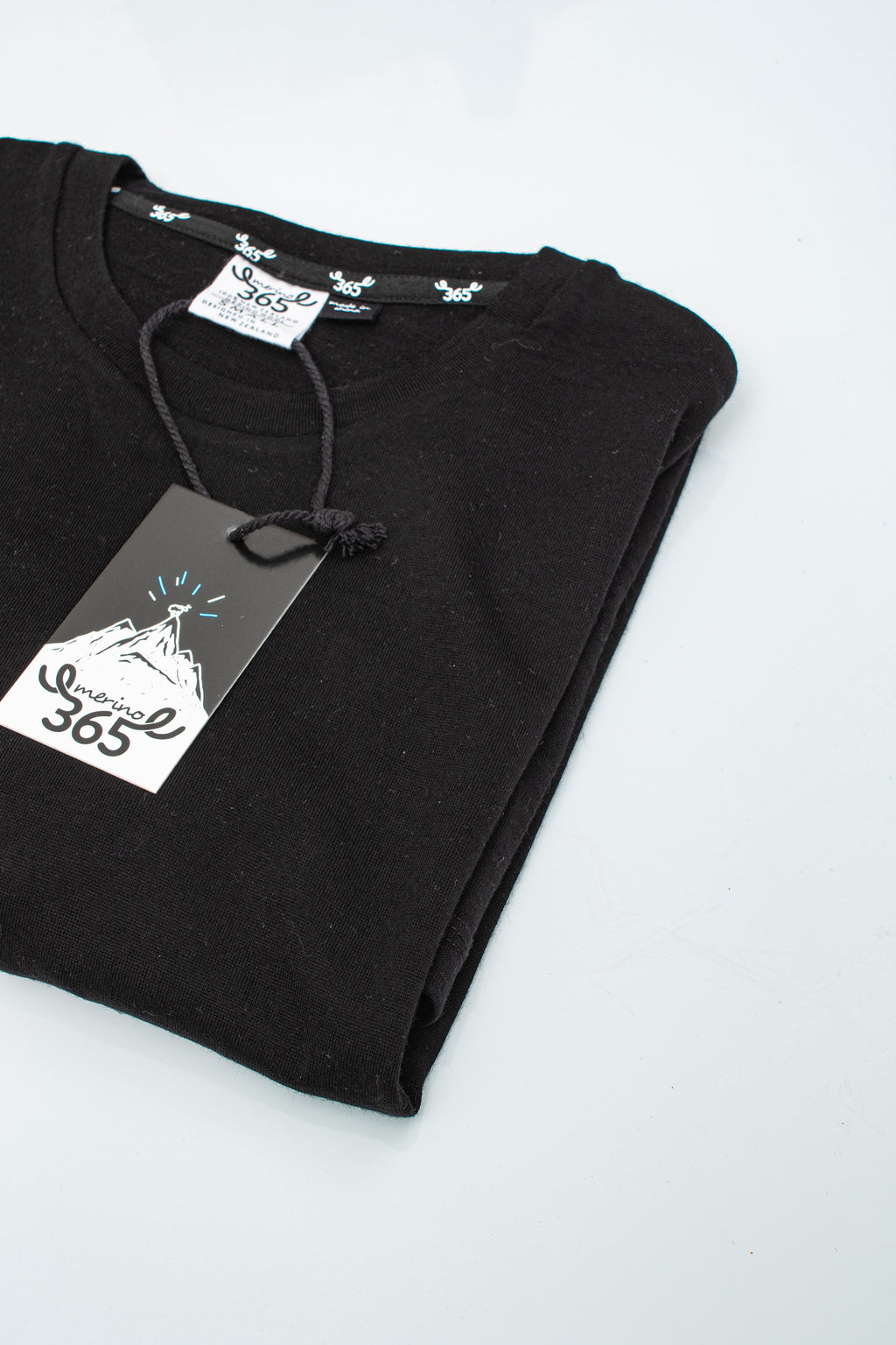 Men's Standard Long Sleeve - 100% Merino Wool, Black