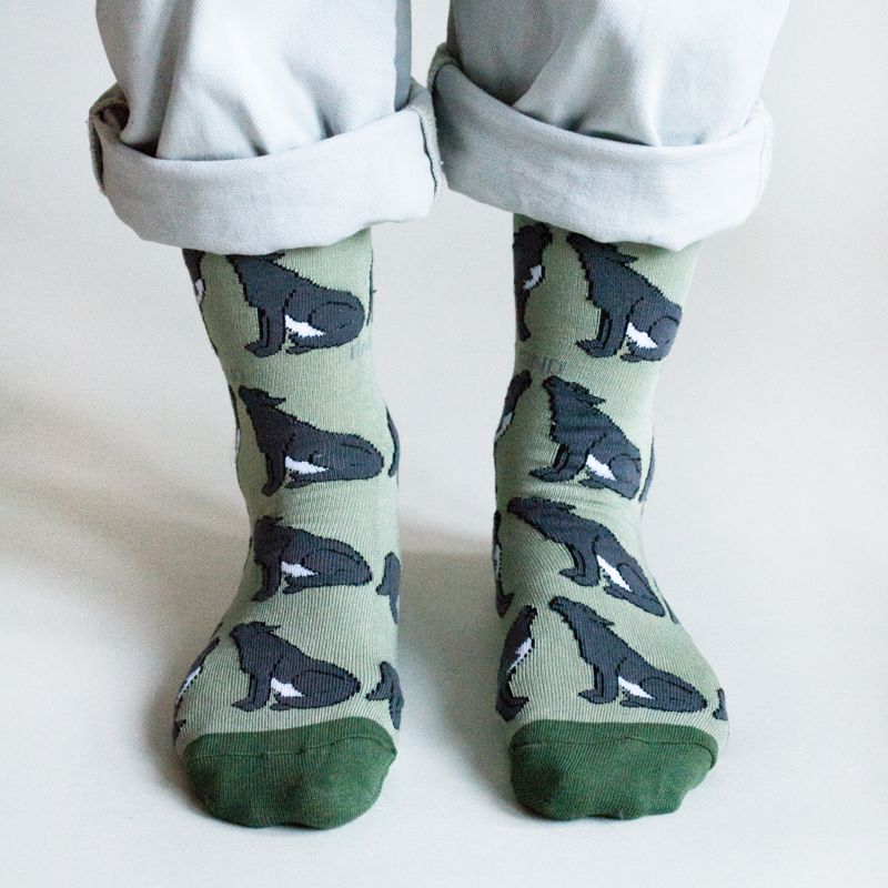 Save the Wolves Bamboo Socks