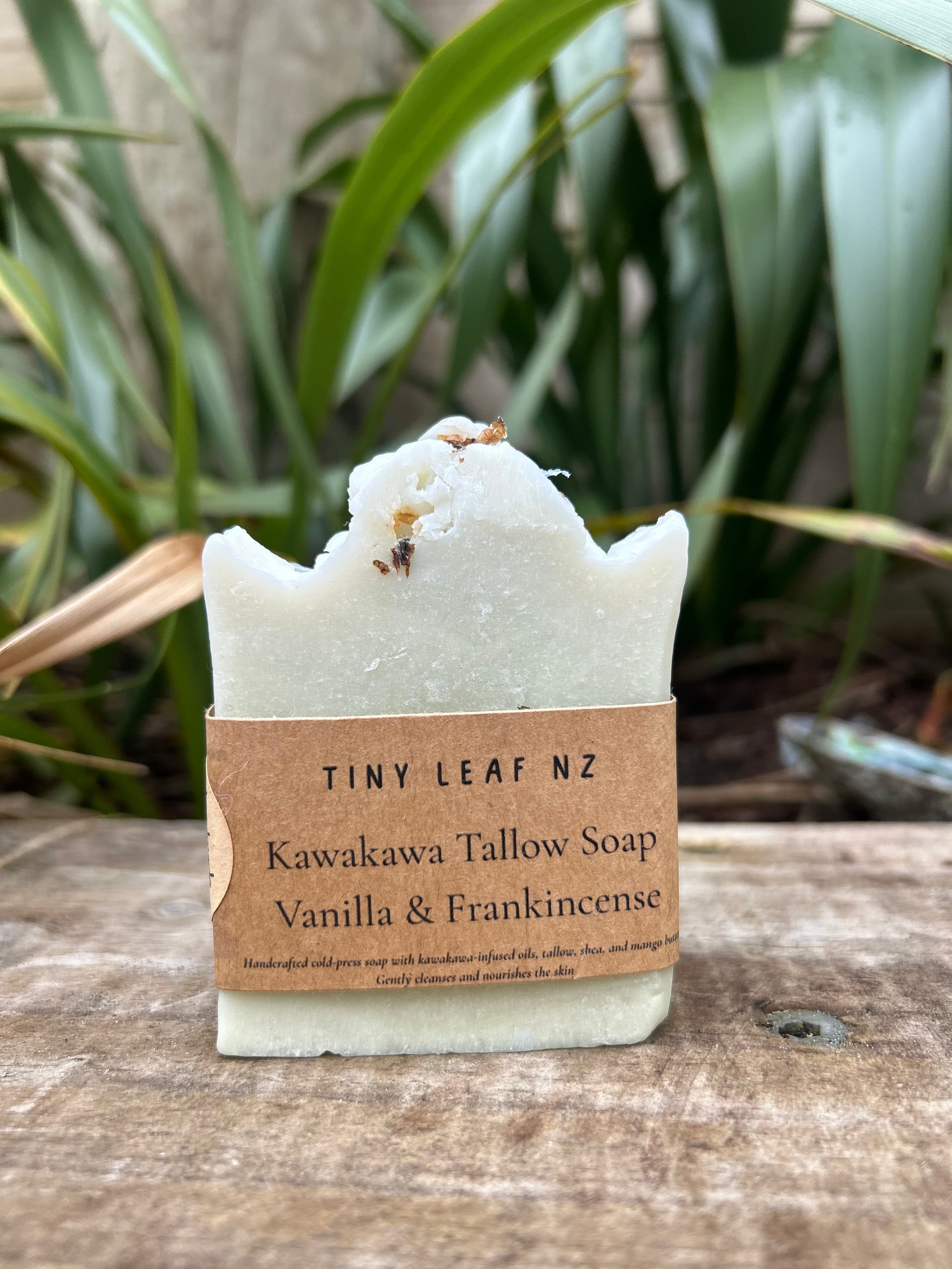 Kawakawa Tallow Soap – Vanilla Frankincense | Tiny Leaf NZ