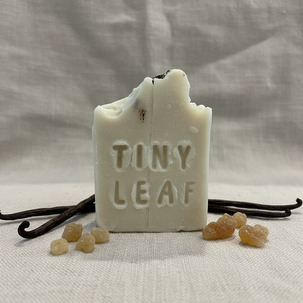 Kawakawa Tallow Soap – Vanilla Frankincense | Tiny Leaf NZ